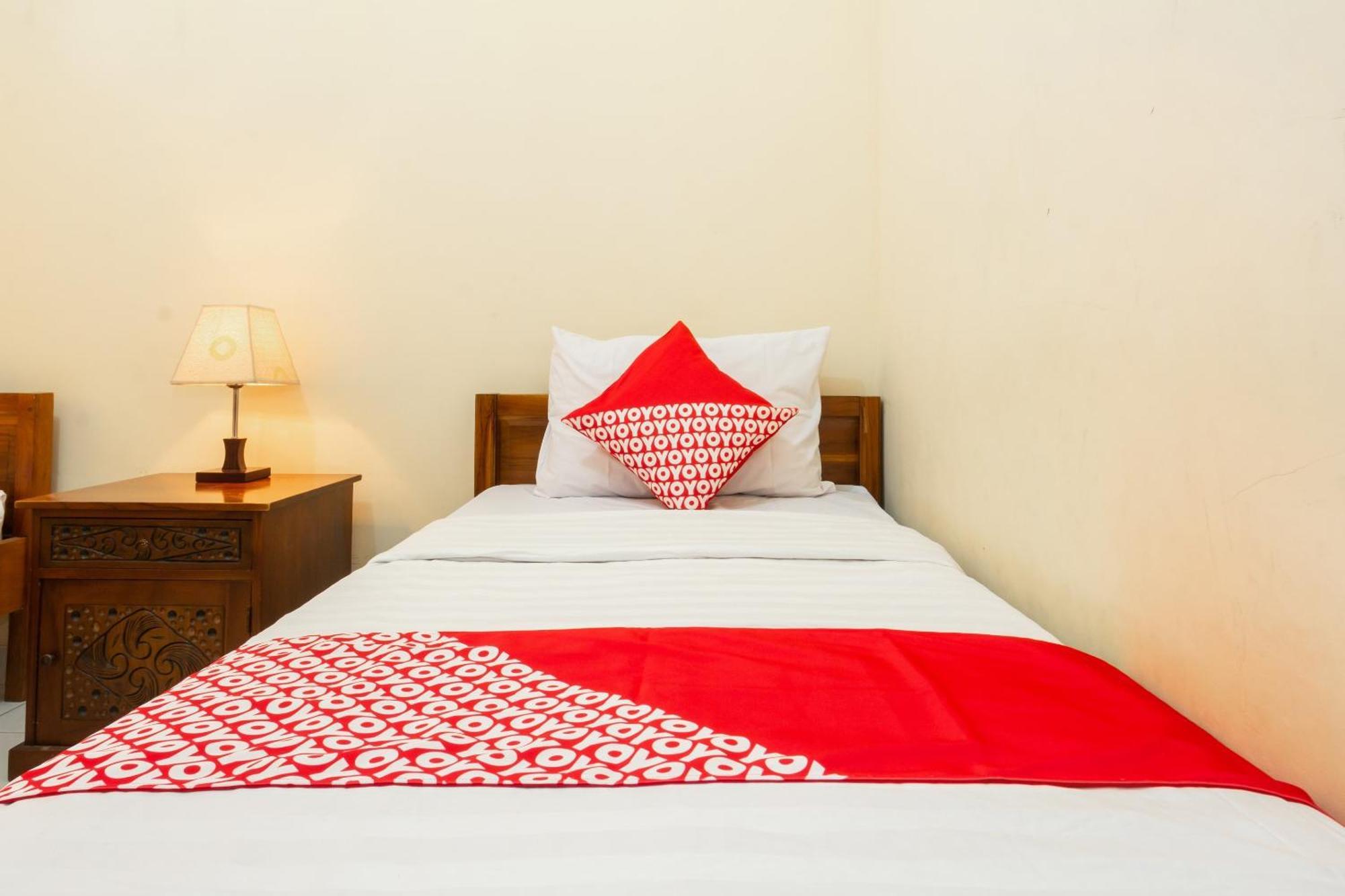 Super Oyo 1150 Omah Ladrang Otel Kejayan Dış mekan fotoğraf