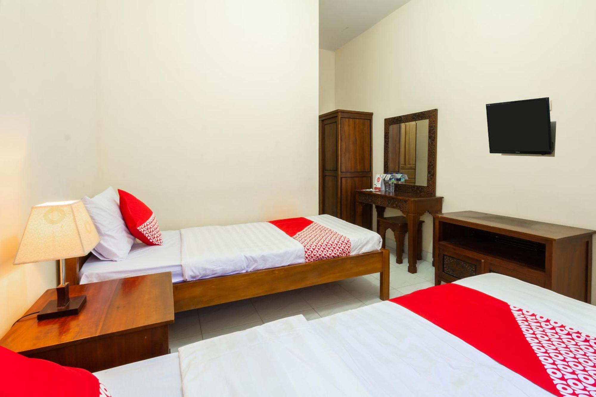 Super Oyo 1150 Omah Ladrang Otel Kejayan Dış mekan fotoğraf